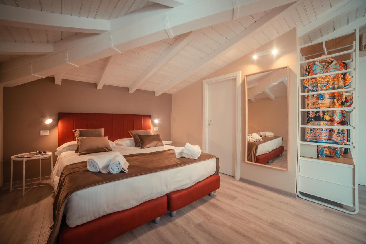 A'Coffa Rooms 陶尔米纳 外观 照片